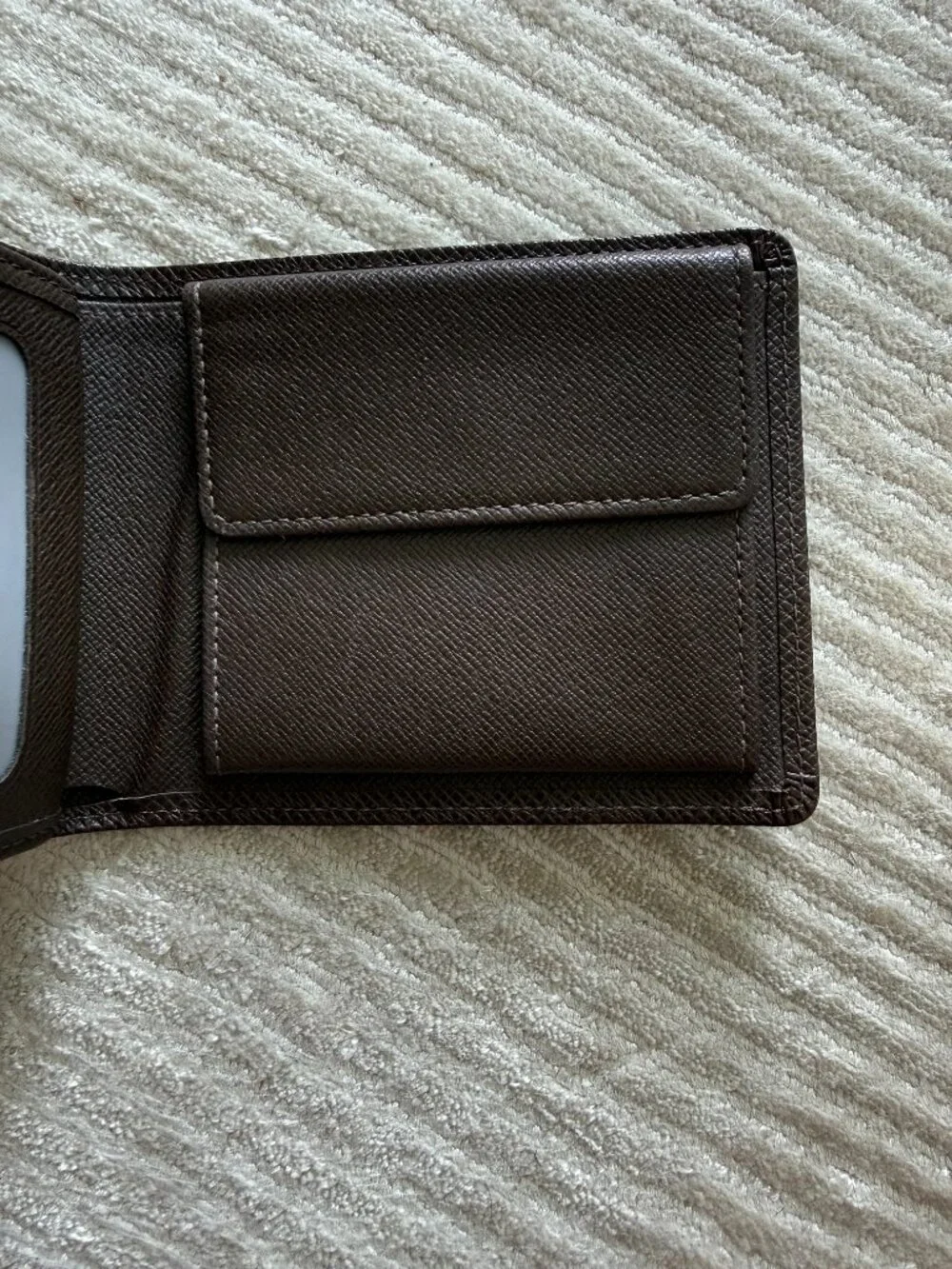 ON SALE! Rare LOUIS VUITTON Leather Wallet